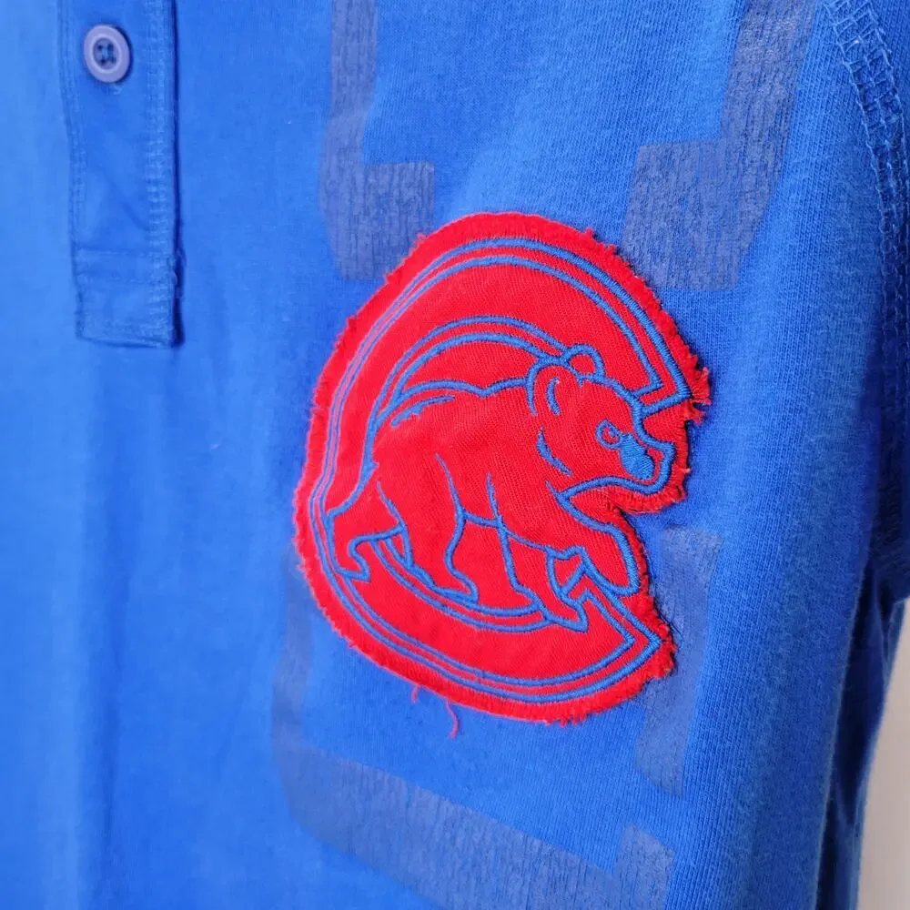 Nike Chicago Cubs Short Sleeve Henley Distressed Layered T, Kids L